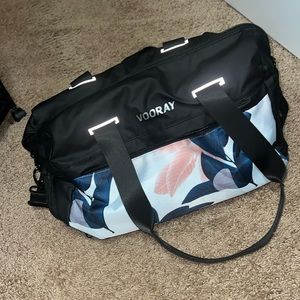 Vooray trainer duffel